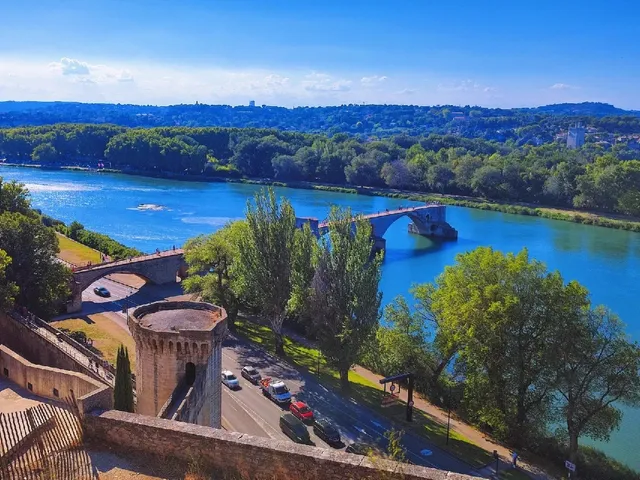 🇫🇷 Avignon’s Secret Photo Spots | Free & Stunning!