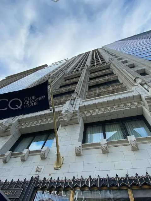 ✨ Our Home Away From Home in Chicago! 🏡