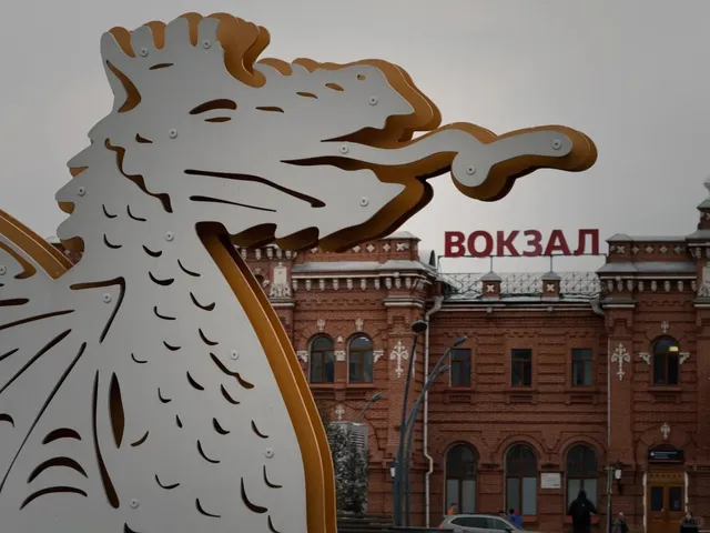 Kazan: A City of Cats and Dragons 🏟️ 🐬 （2）