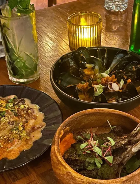 Gustazo: Tender Lamb Chops, Ribs That Steal Your Heart