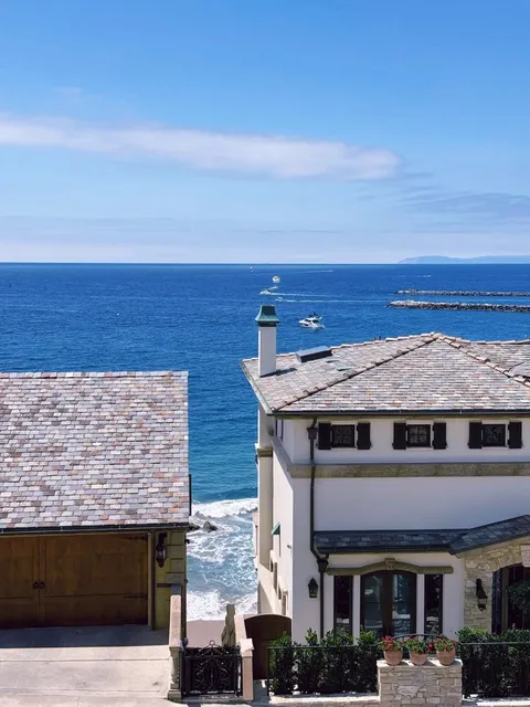 Laguna Saturday Market 🌊