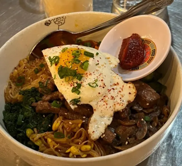 🍶 Soju - Pittsburgh's Sweet & Spicy Korean Hideaway! 🌶️