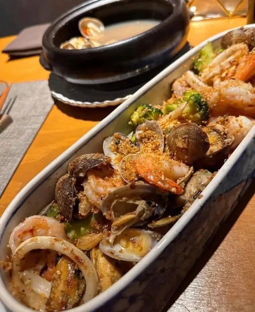 🦐 Water Grill | LA's Seafood Royalty 🌟