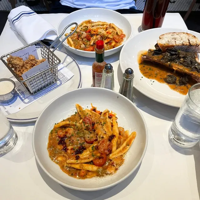  French Fusion Happy Hour Recommendation 🍷🦪