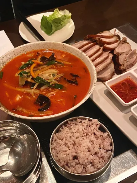 Han Kang – London's Ultimate Korean Dining Experience 🇰🇷✨