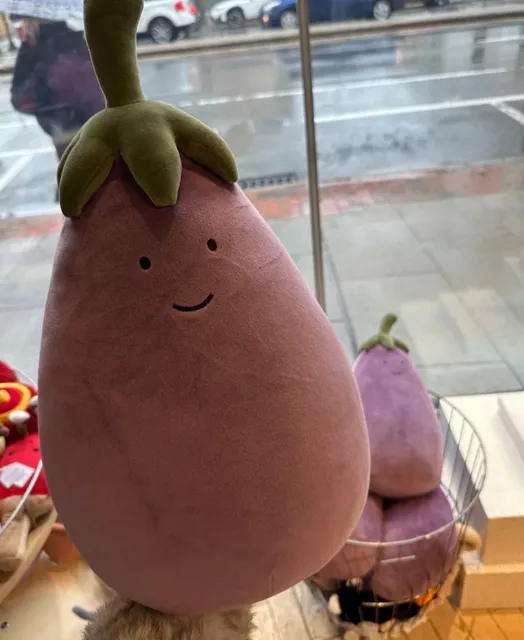 Boston | Small gift shop 🧸 Super large tomato ➕ bouquet 🌹