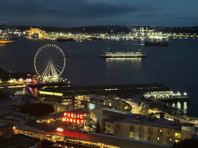 Worth the Stay – Excellent Location & Views! 🌊🏨