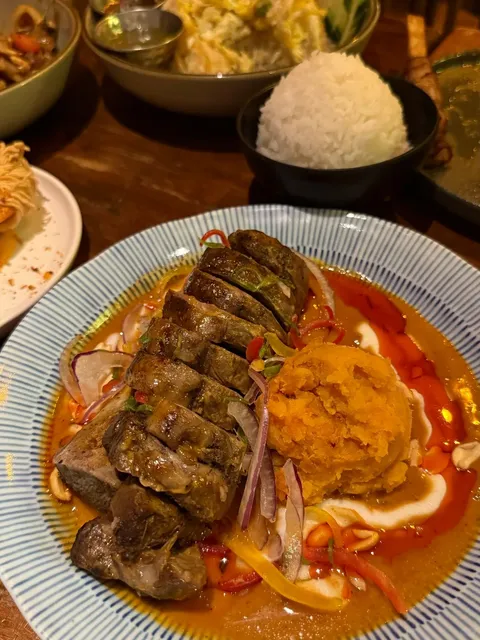 NYC｜Pausing My Diet for This Thai Restaurant’s Desserts… 😭