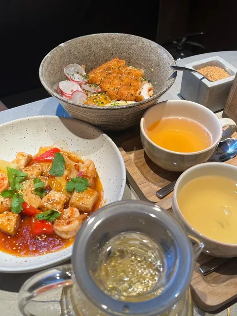 Delicious and Pretty Meals in Moscow 🇷🇺