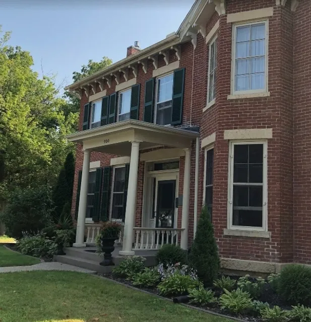 A Gem Along the Elevated Trail!