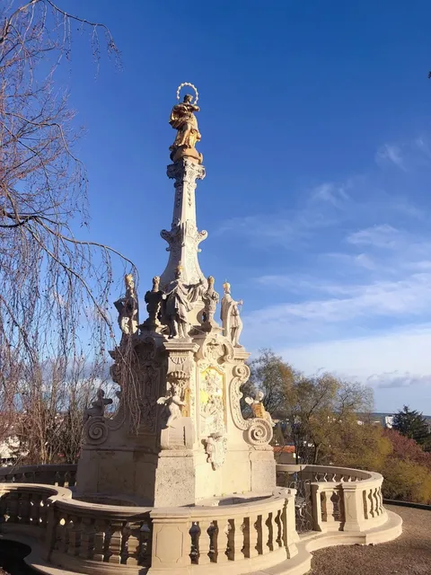 🏰 Explore a Millennium of History