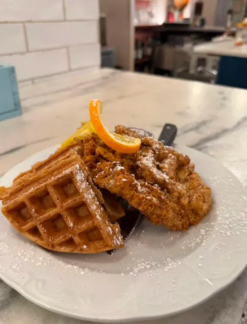 Portland Chicken & Waffles Experience 🍗🧇