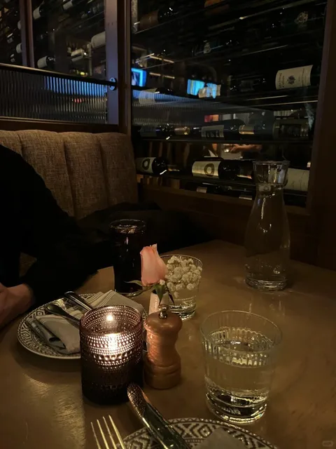 Del Mar | Columbus’ Most Photogenic Date Spot! 🌊📸