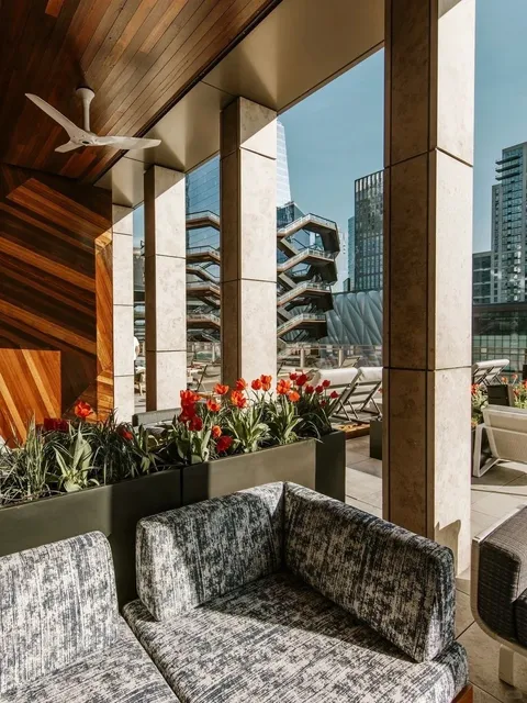  Romantic Getaway: Equinox Hotel New York City 🏖️🗽