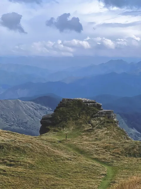 Napier’s Super Windy Trail – Bell Rock 🪨  