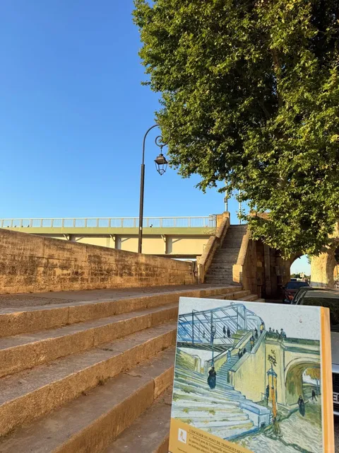 Arles: Where Van Gogh’s Ghost Meets Photography & Pure Chill 🌞📸