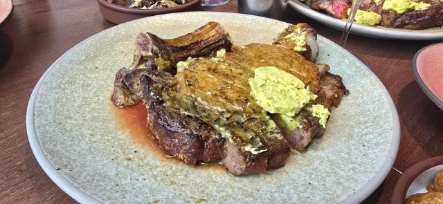 🌆 An Amazing Restaurant with Breathtaking Views! 🌆