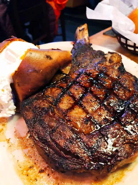 Philly | 🥩 The King of Value — Texas Roadhouse 🌟