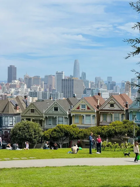 🏡 San Francisco’s Painted Ladies