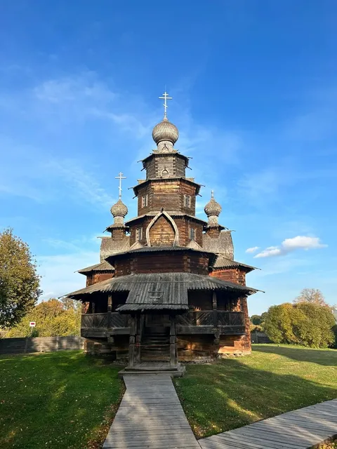 Day Trip Guide: Moscow to Suzdal and Back 🚄🍂