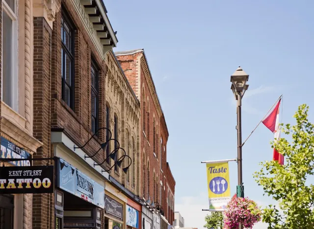 Discover Canada's Venice 🇨🇦 | A Perfect Day Trip from Toronto