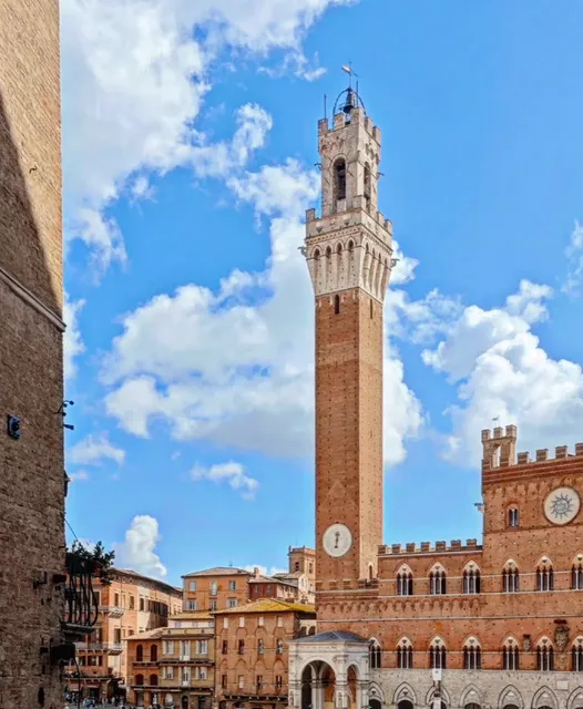 Siena: Tuscany's Timeless Medieval Masterpiece 🏆