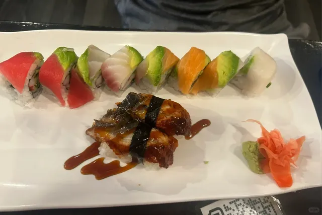 🍣 Hidden Gem Near UC: Izen’s Drunken Bento – Sushi & More! 🍱