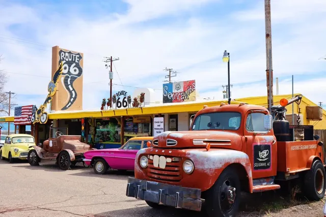 Arizona | Route 66 Road Trip Guide: Kingman & Seligman 🌵🚗🌞（2）