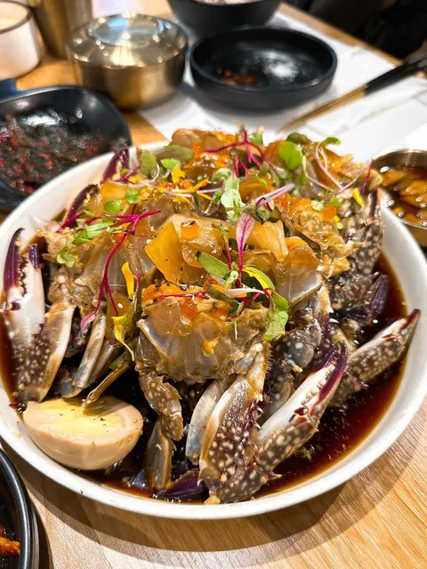 LA | Ktown’s Must-Try Raw Marinated Crab 🤩