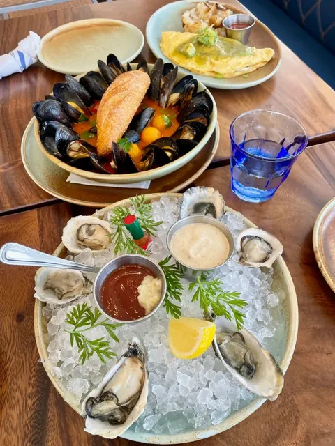 Laguna Beach in Irvine Is Truly Beautiful ~ Super Vacation Vibes! 🌊☀️