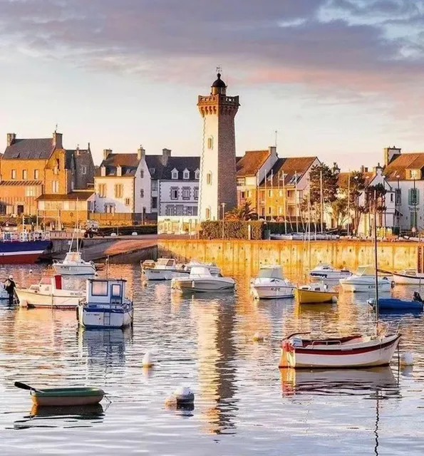 Discovering Brittany: France's Best-Kept Secret 🌟