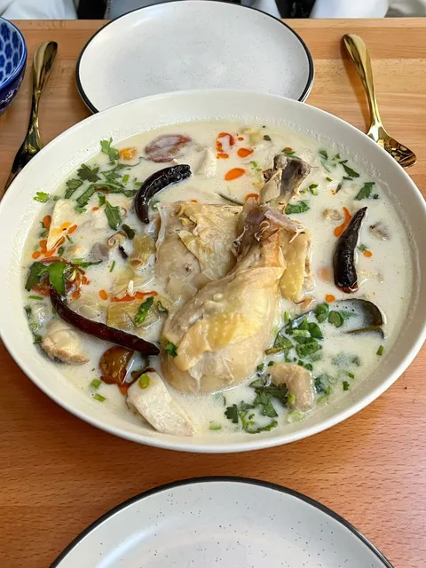 Google Rating 4.8: Thai Chicken Soup I'd Call a Winter Must-Eat