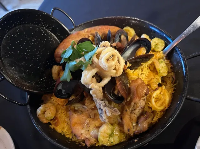 Ottawa Spanish Food Review | Cadena Restaurant & Tapas 🇪🇸