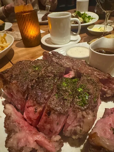 Los Angeles | OC Steakhouse with Insane Portions! 🥩