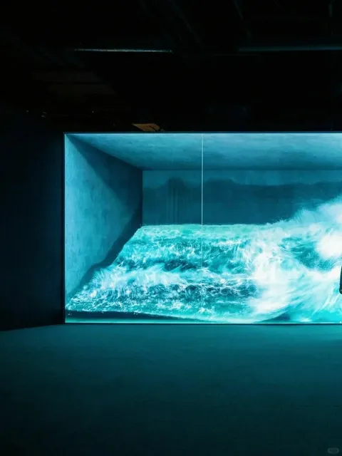 A Must-See Installation Art Experience in Las Vegas! 🌟