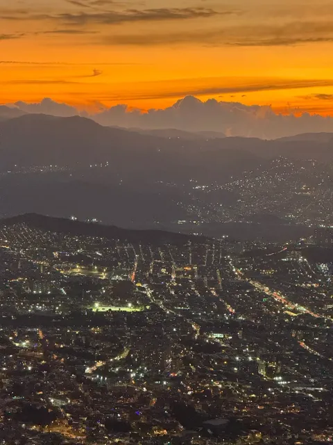 🇨🇴 10 Must-Do Experiences in Bogotá (Before Visa-Free Rush!)