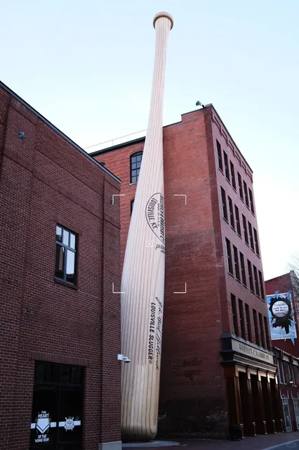 🇺🇸 Louisville | City Walk on the Road