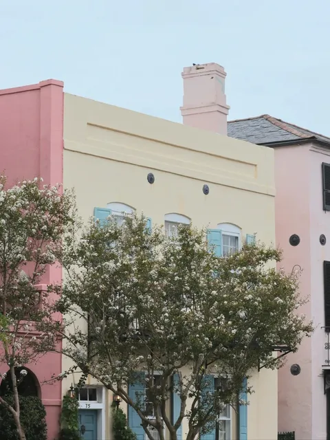 Charleston Travel Guide ▫️ The Pastel-Colored Southern Town