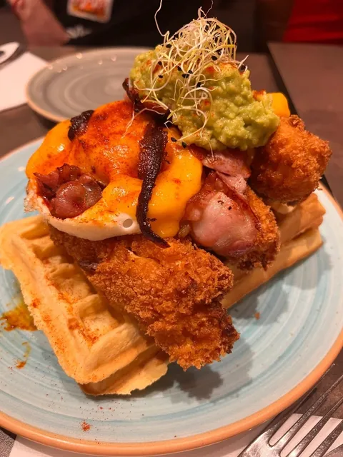 This chicken and waffle is just out of this world! 🧇