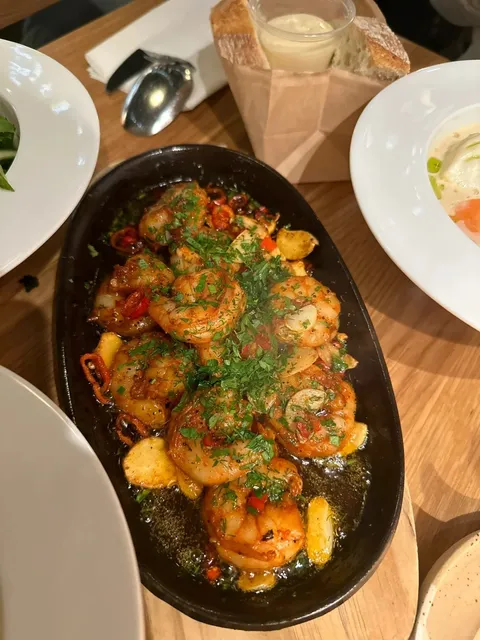 🇳🇴 Oslo Foodie Alert | The BEST Fish Soup in Norway!