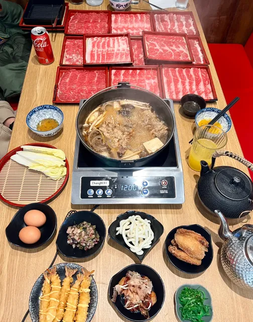  Unlimited Wagyu Sukiyaki Buffet | Feast Like a King! 🍲🔥