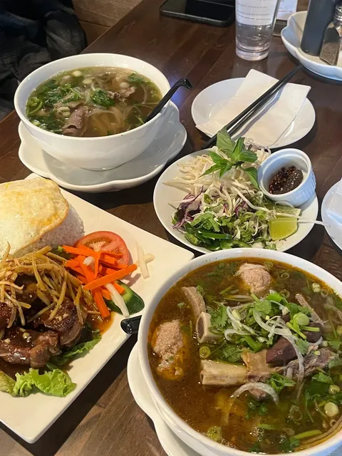 Affordable Vietnamese Delights in Aurora 🍜