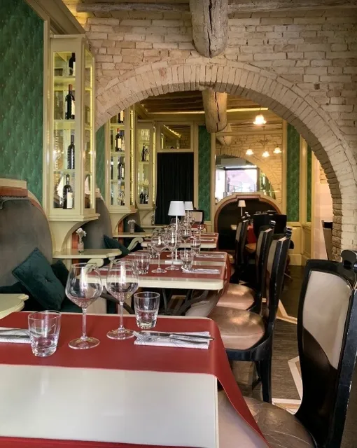 The Perfect Romantic Dinner Choice