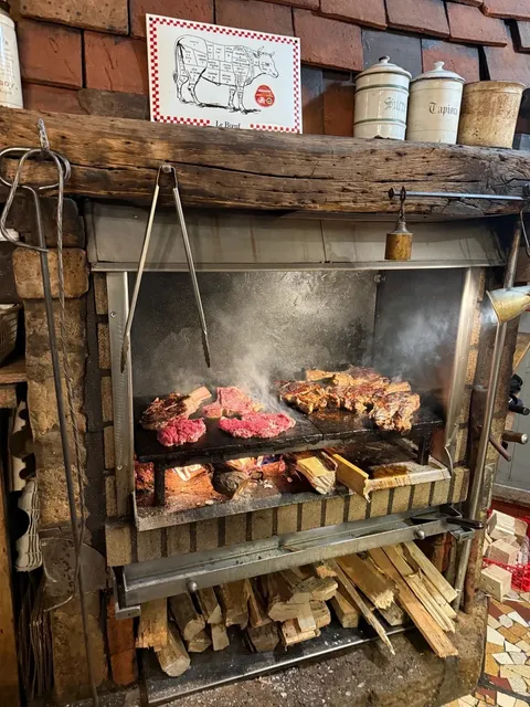 Paris Steak Revelation: Grass-Fed Beef Epiphany! 🥩🌿