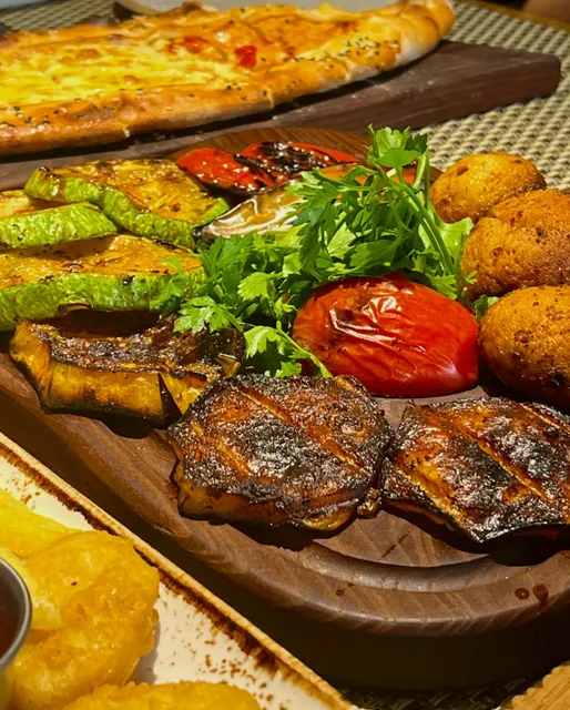 ​​Exploring Saint Petersburg | LALE Turkish Restaurant 🇹🇷​​