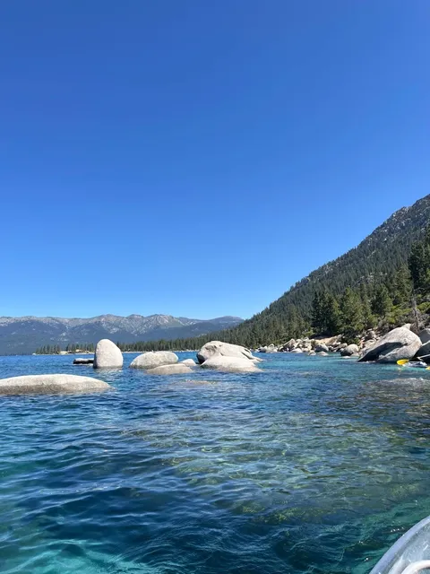 Kayaking in Lake Tahoe 🚣♀️💙