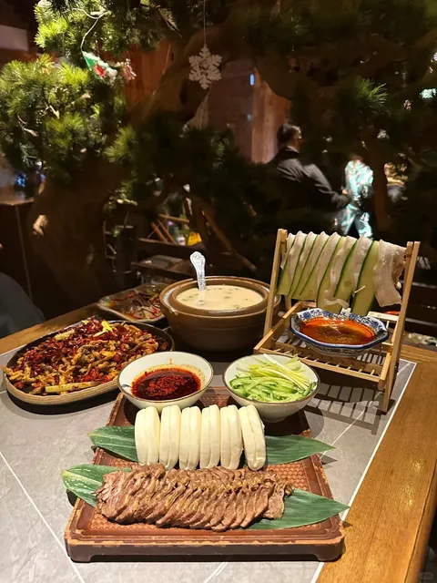 Elegant & Traditional Vibes｜Authentic Sichuan Cuisine