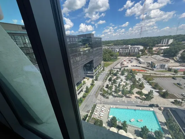 🌟 An Unforgettable Stay at The Phoes Hotel