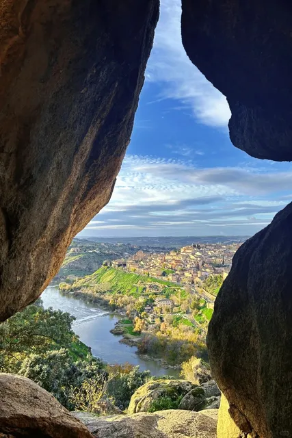 🇪🇸 Toledo Day Trip from Madrid: A Medieval Dream! 🏰✨