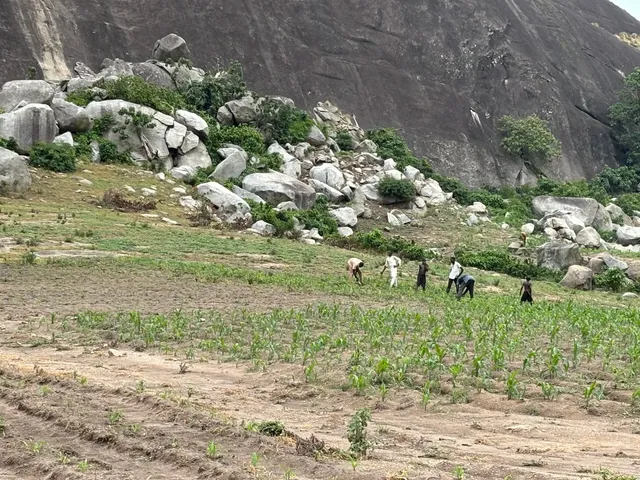 🇳🇬 Abuja's "Phantom of the Opera" – Zuma Rock!